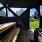 Starterkit Aurora von Alpine Sauna – mobile Zeltsauna mit Holzofen und Panoramafenstern