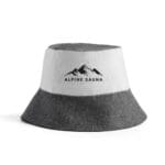 Alpine Sauna Saunahut aus Wolle in Grau und Weiß – Frontansicht